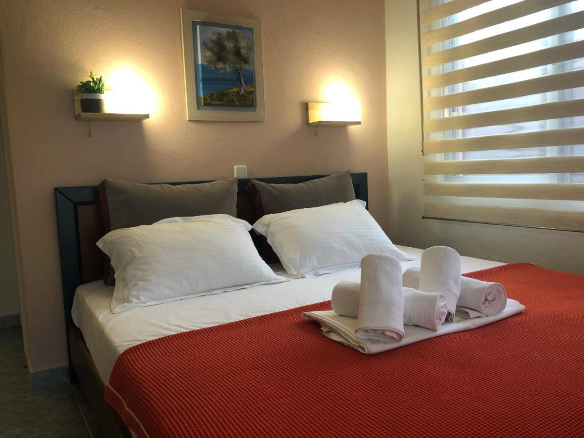 Plaisir Rooms Makriammos Exterior photo